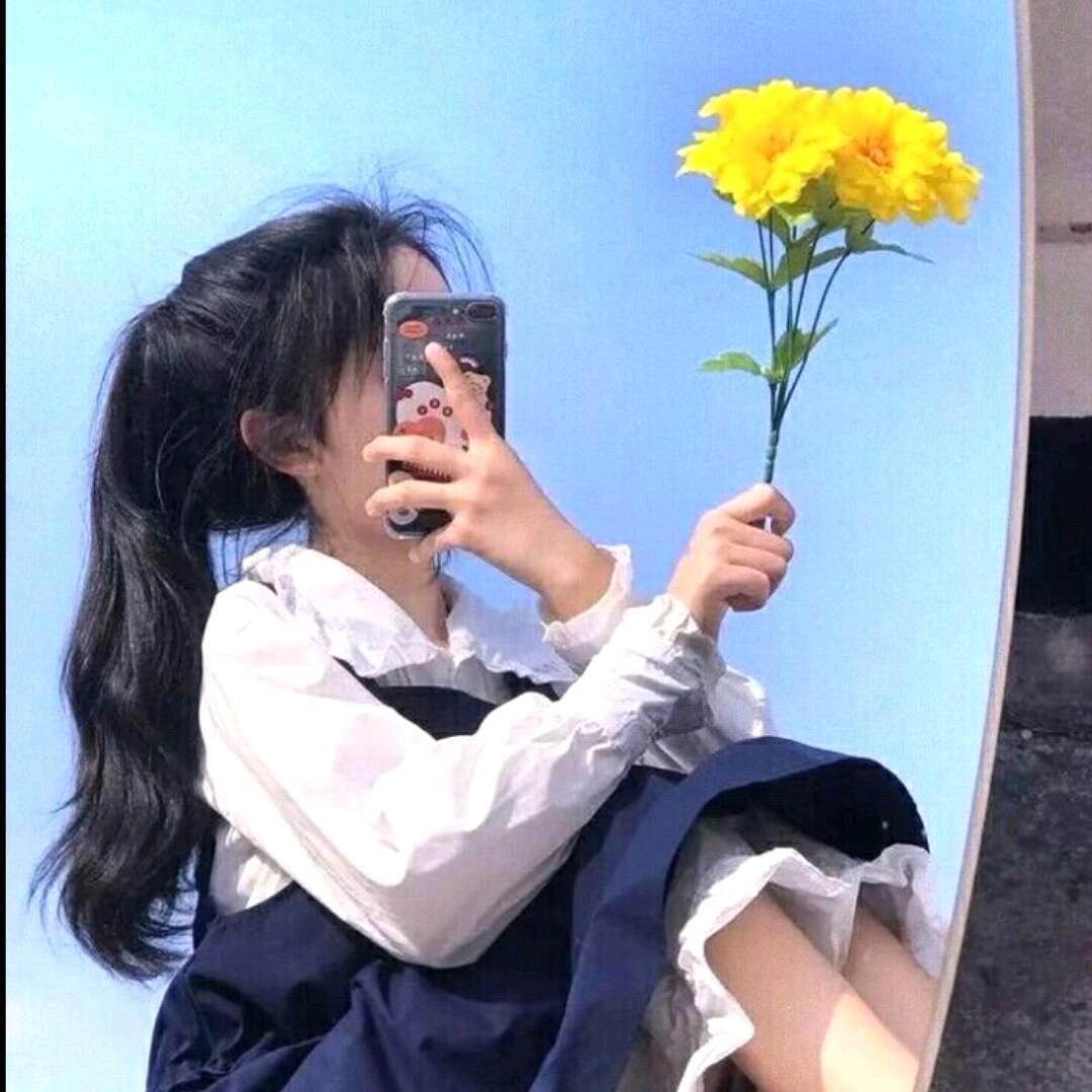 芷苑楉菡