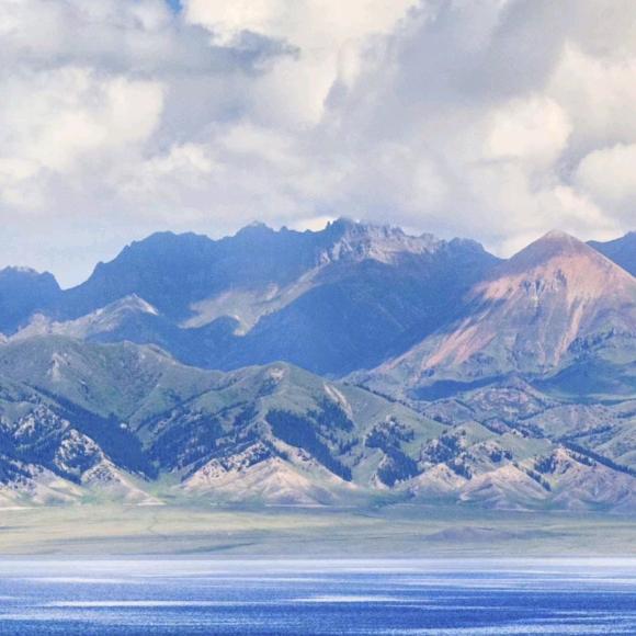 刘瑞   萨米特陶瓷杭锦旗人才科创基地店