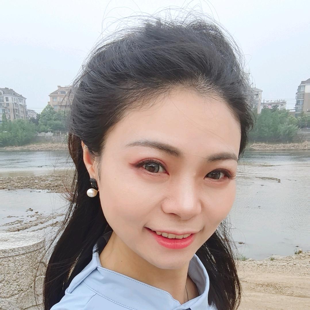 果果超级懒