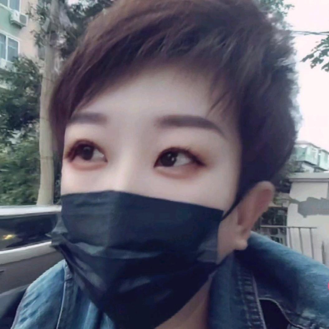 谁懂我伤悲