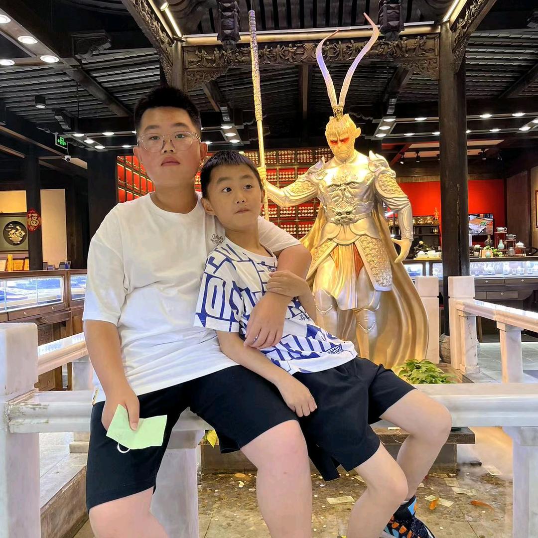 江苏悦硕台球器材工厂店