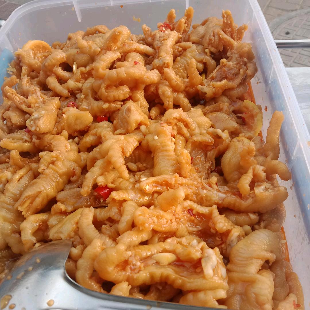 卖无骨柠檬鸡爪的小阿姨（招收学徒）