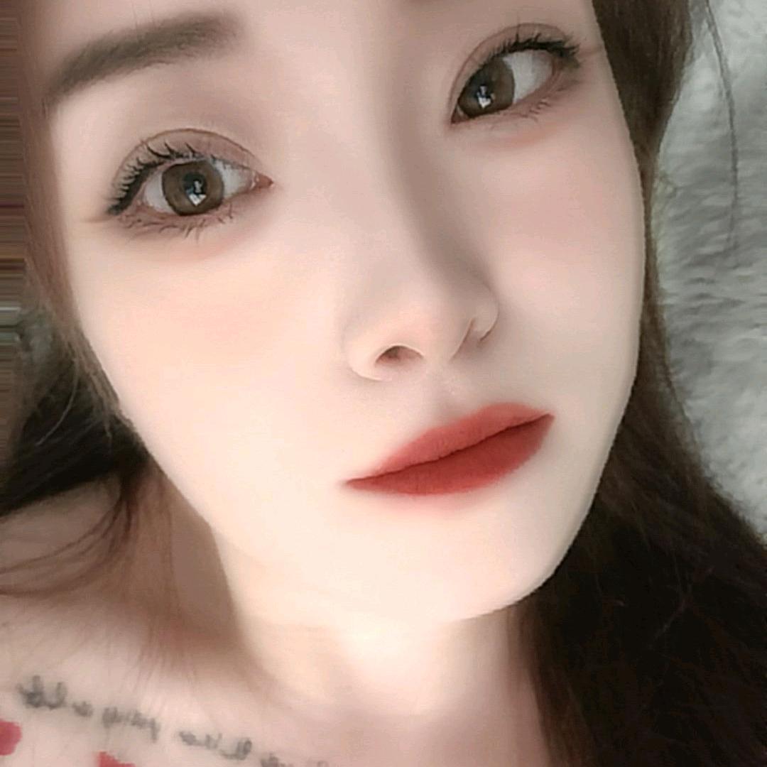 爱笑的女孩