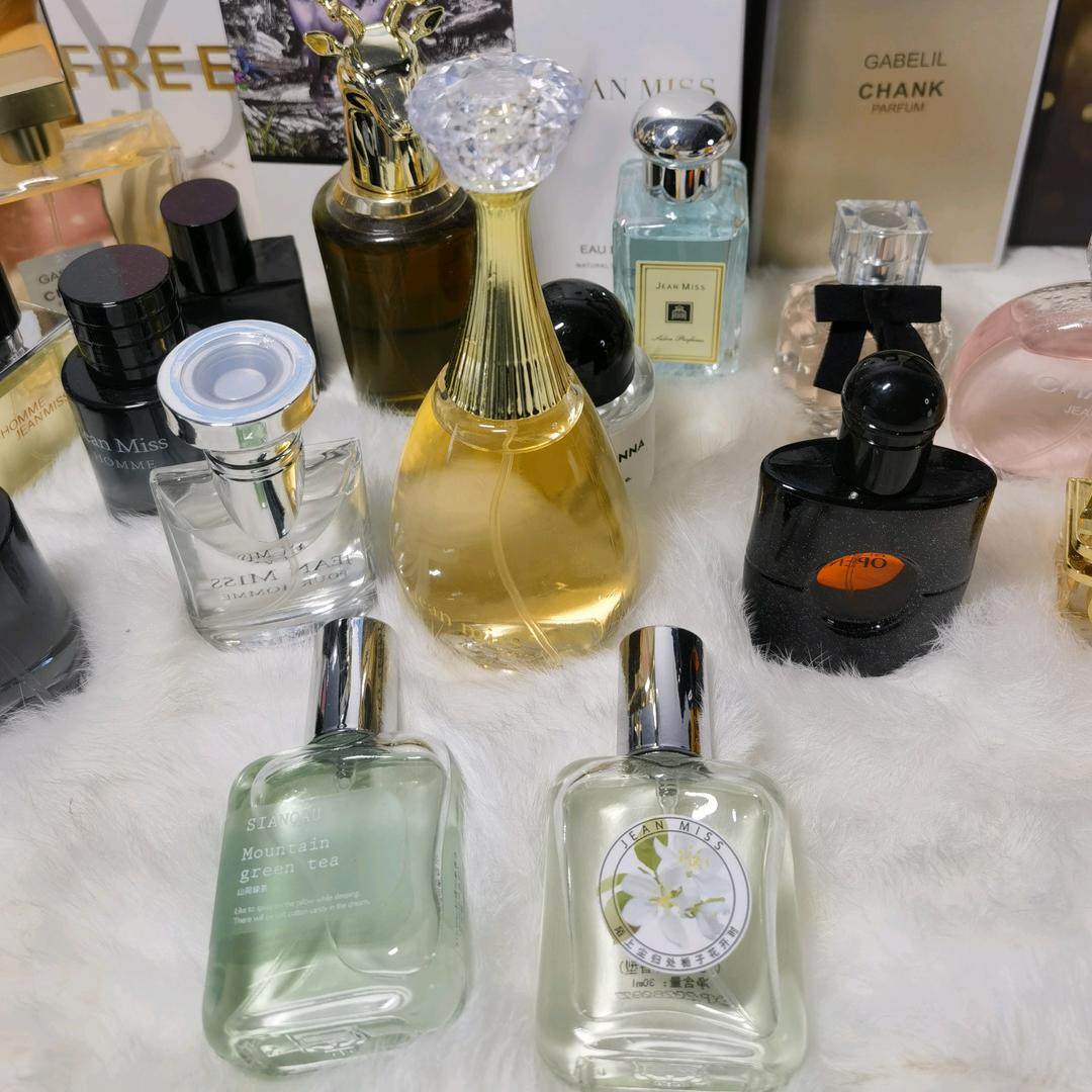 小城伊香水工厂