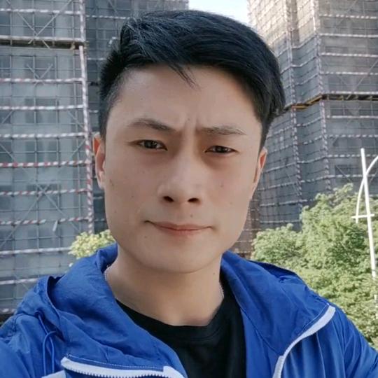 少杰爱财爱己。