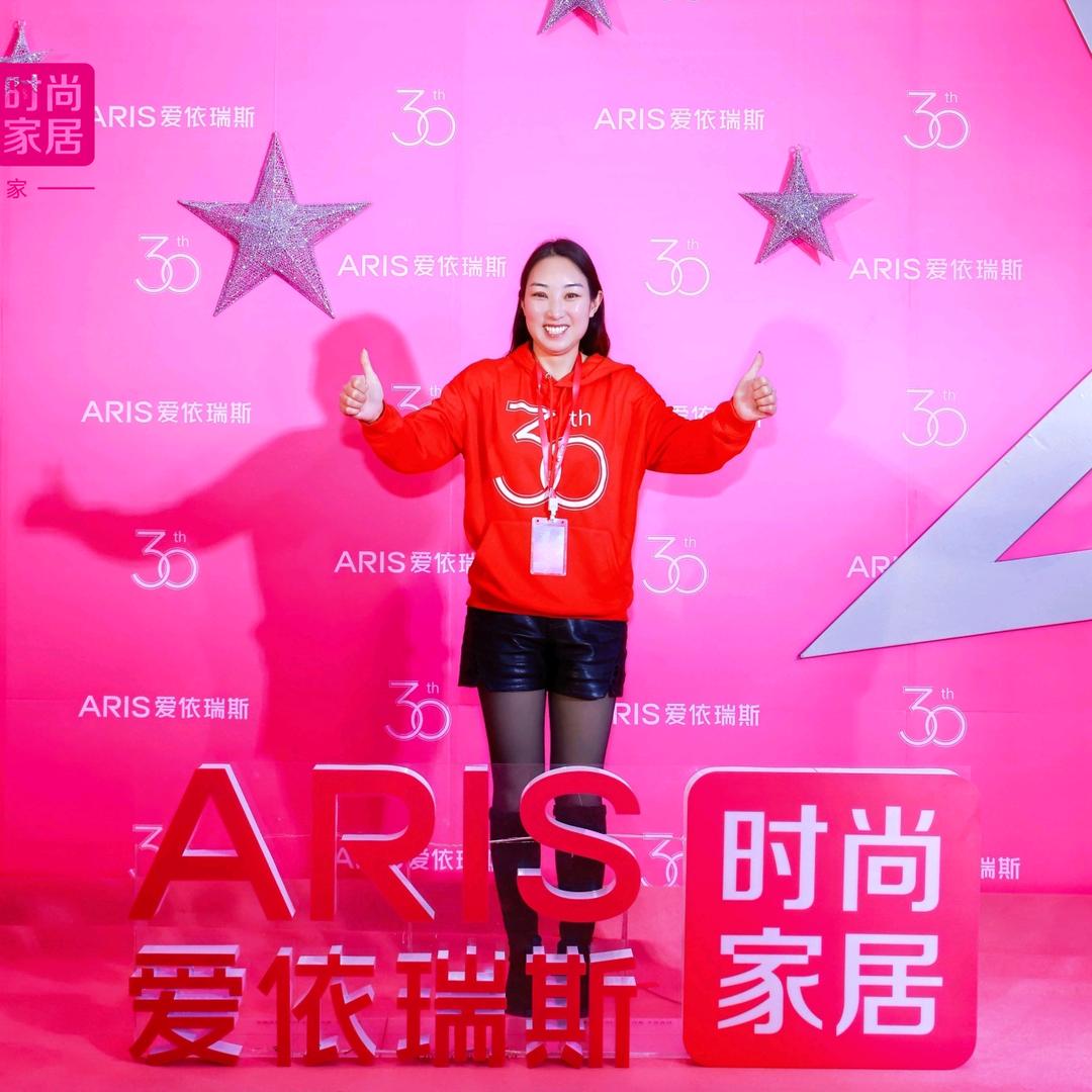 桐梓县诚投大家居（小芳）