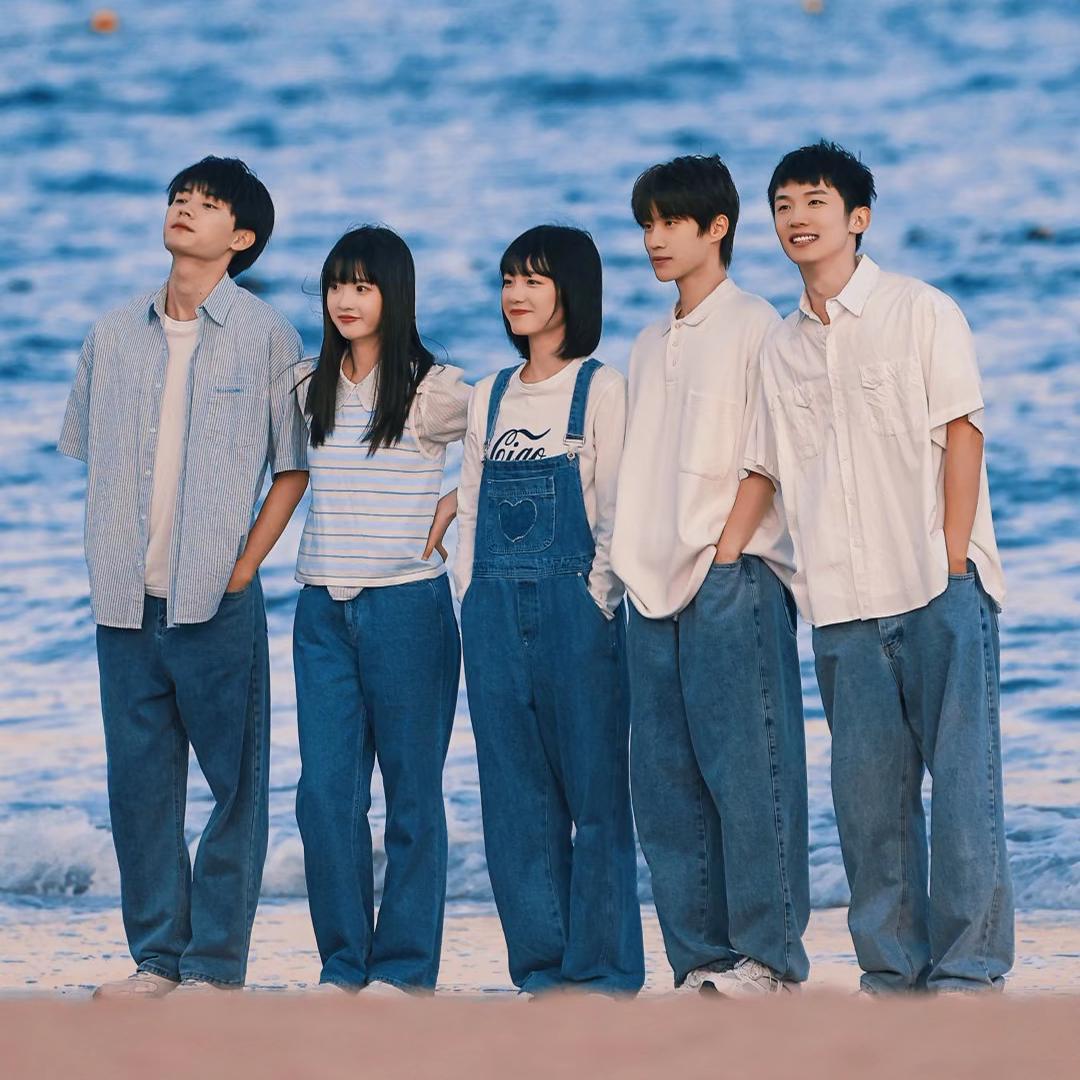 ヾ(✿ﾟ▽ﾟ)ノ