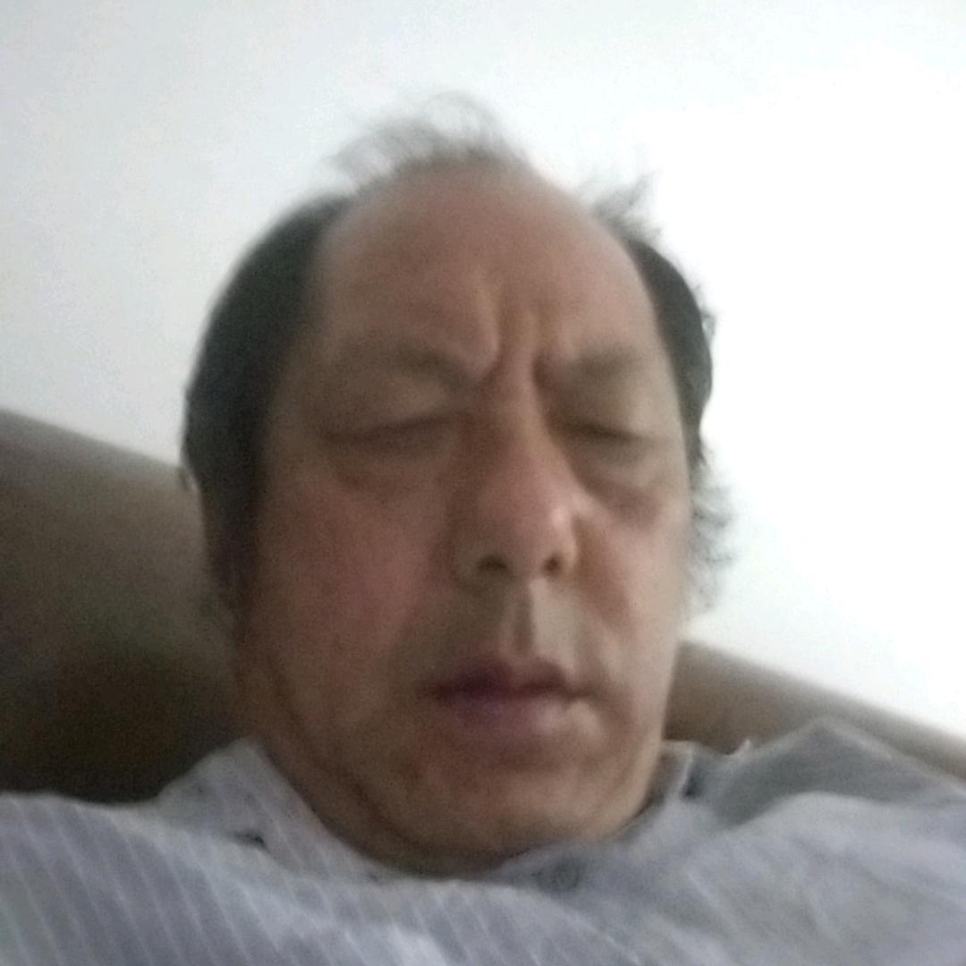 李福明