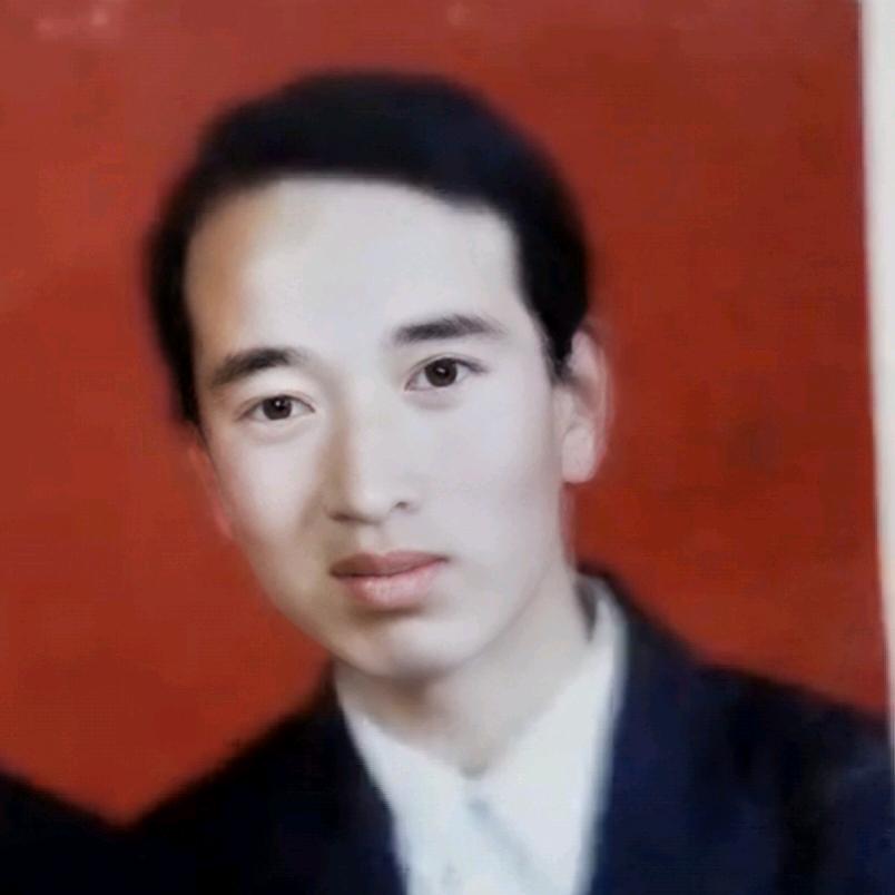 咫尺天涯，