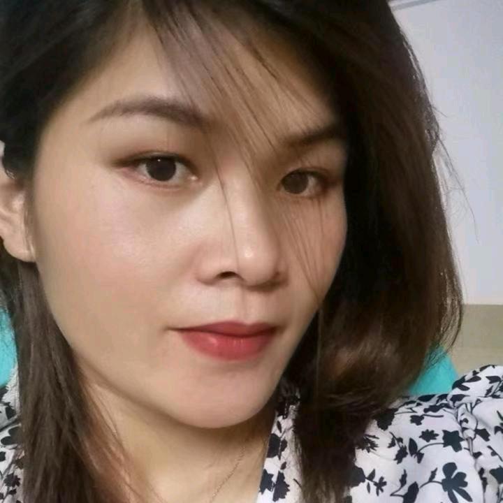 在湛江卖艺术漆的芳姐