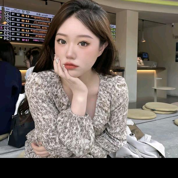 琪琪微微胖分享穿搭