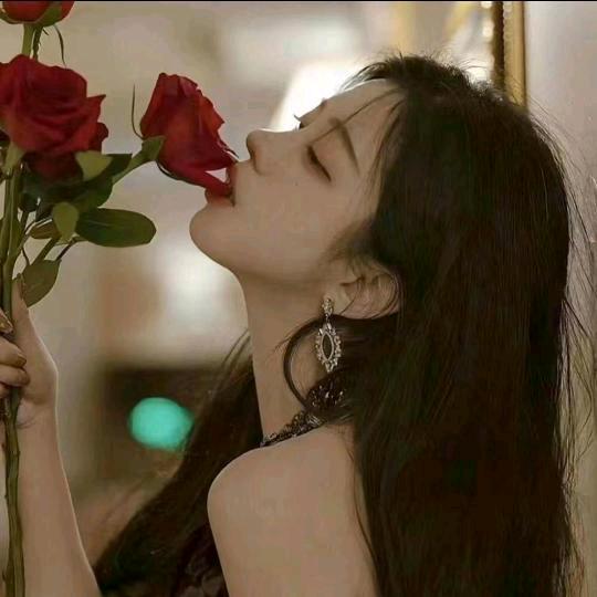 洛洛💞