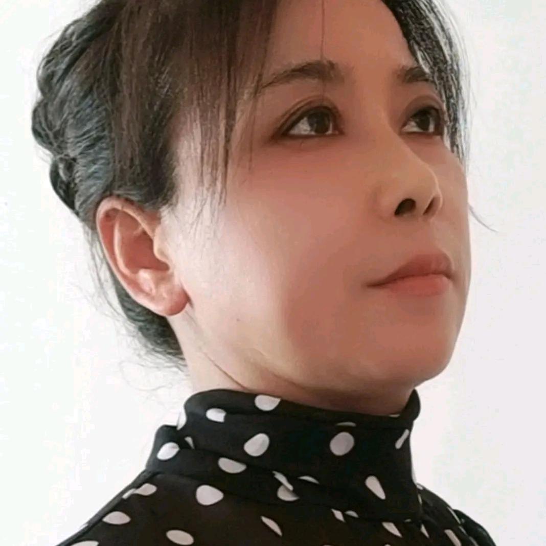 董艳东
