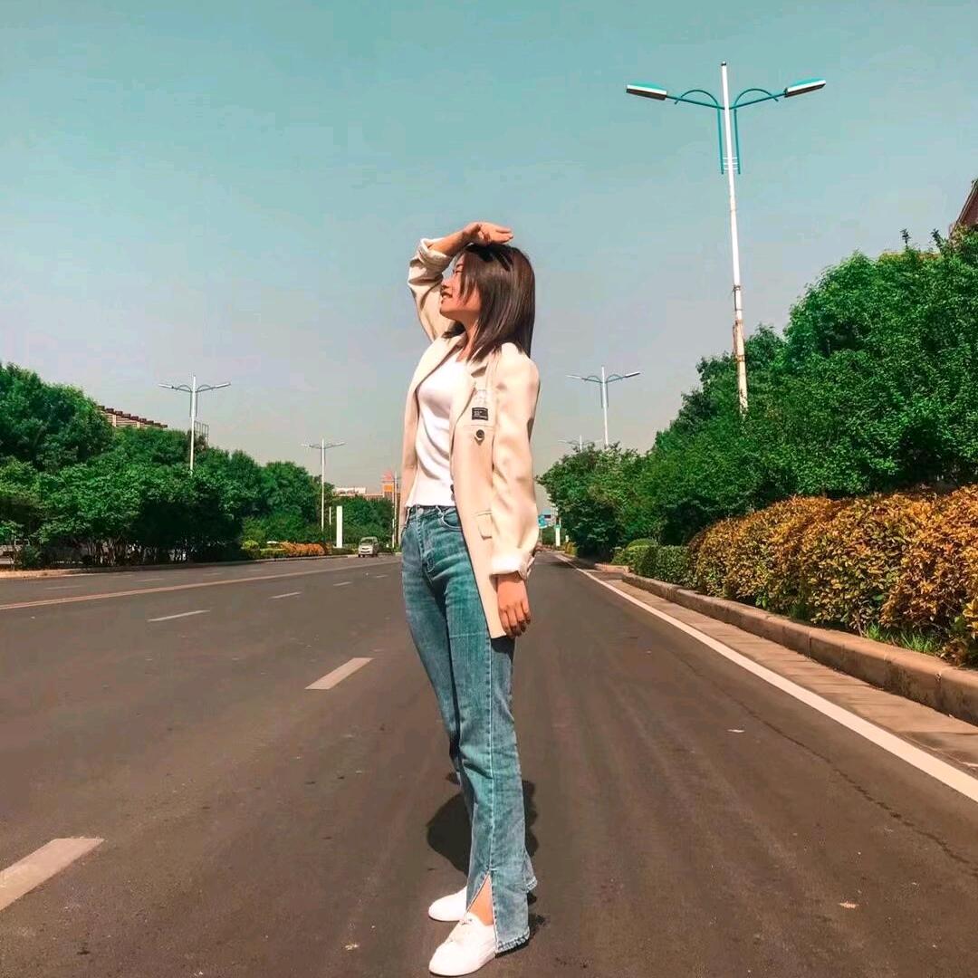 @丽飞