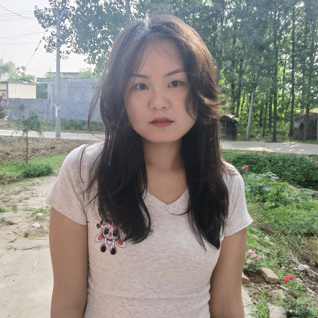 @莉莉吖