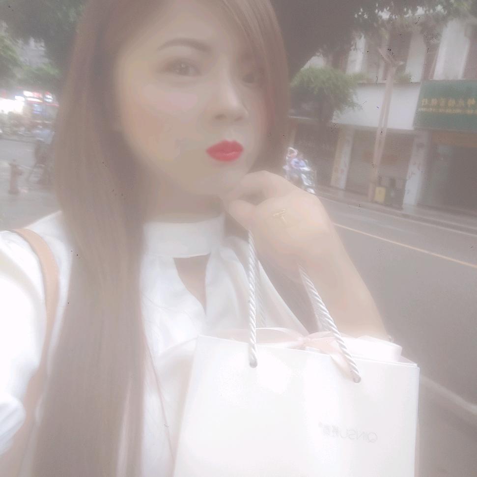 蓝晶靓