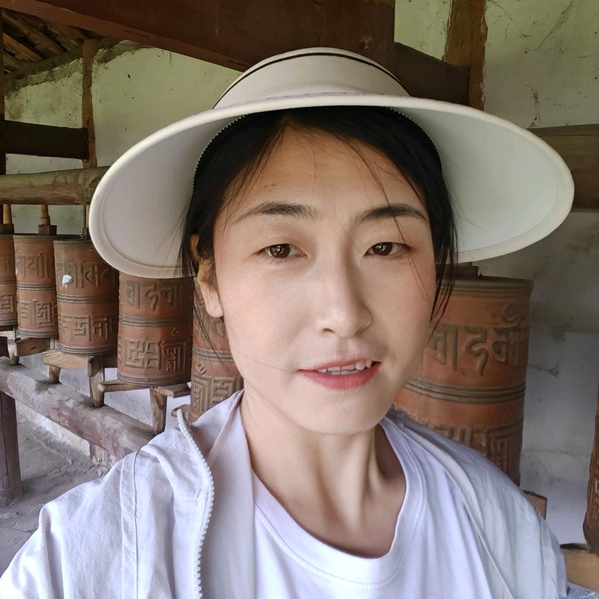 兰姐远嫁摆摊日常