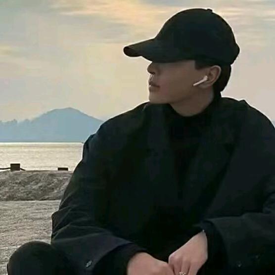 午夜忧郁纯情时尚屋