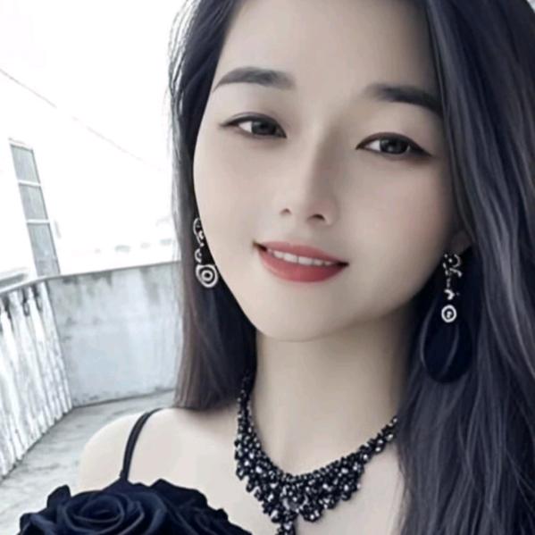 @翎儿