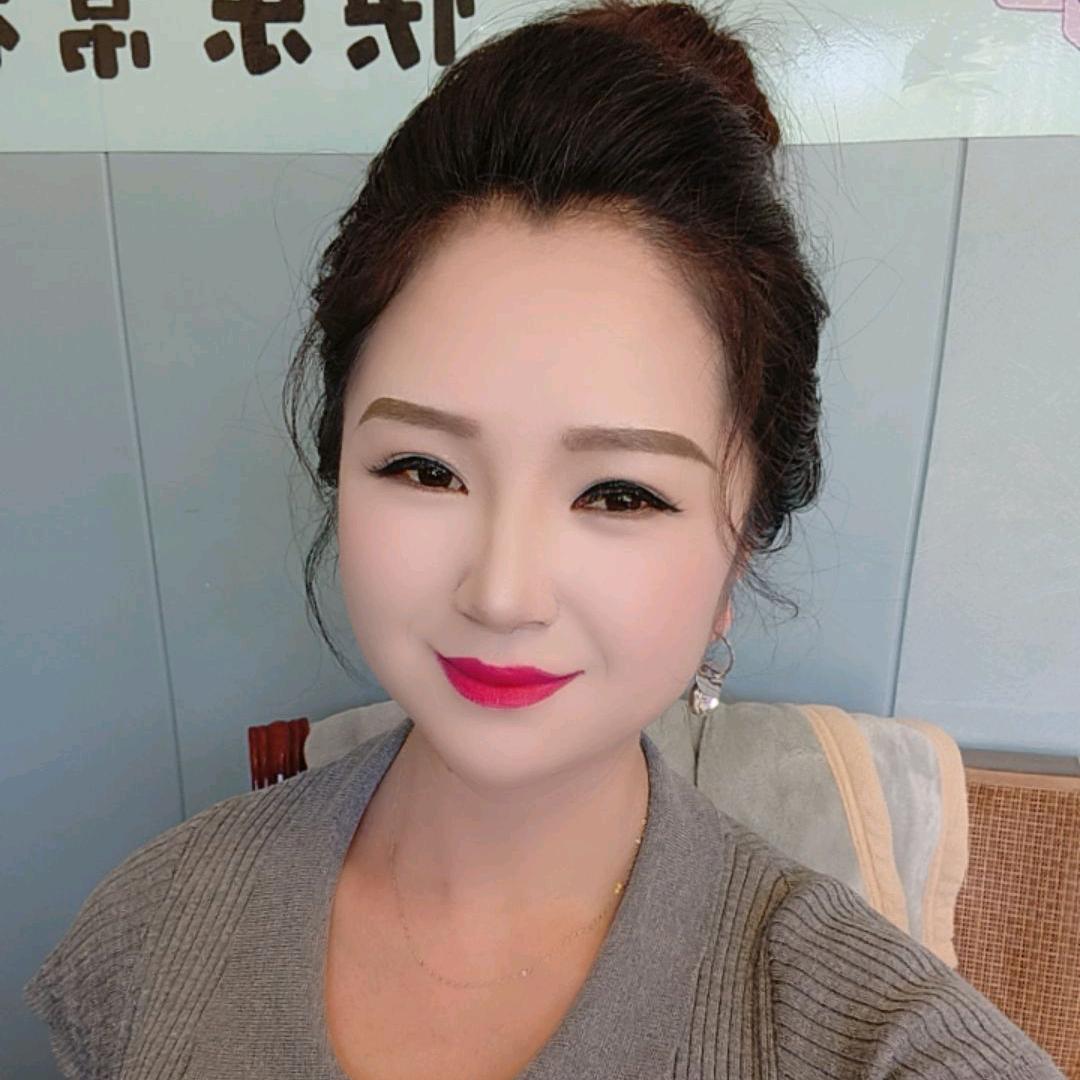 高贵的女王👸🏻👑💐