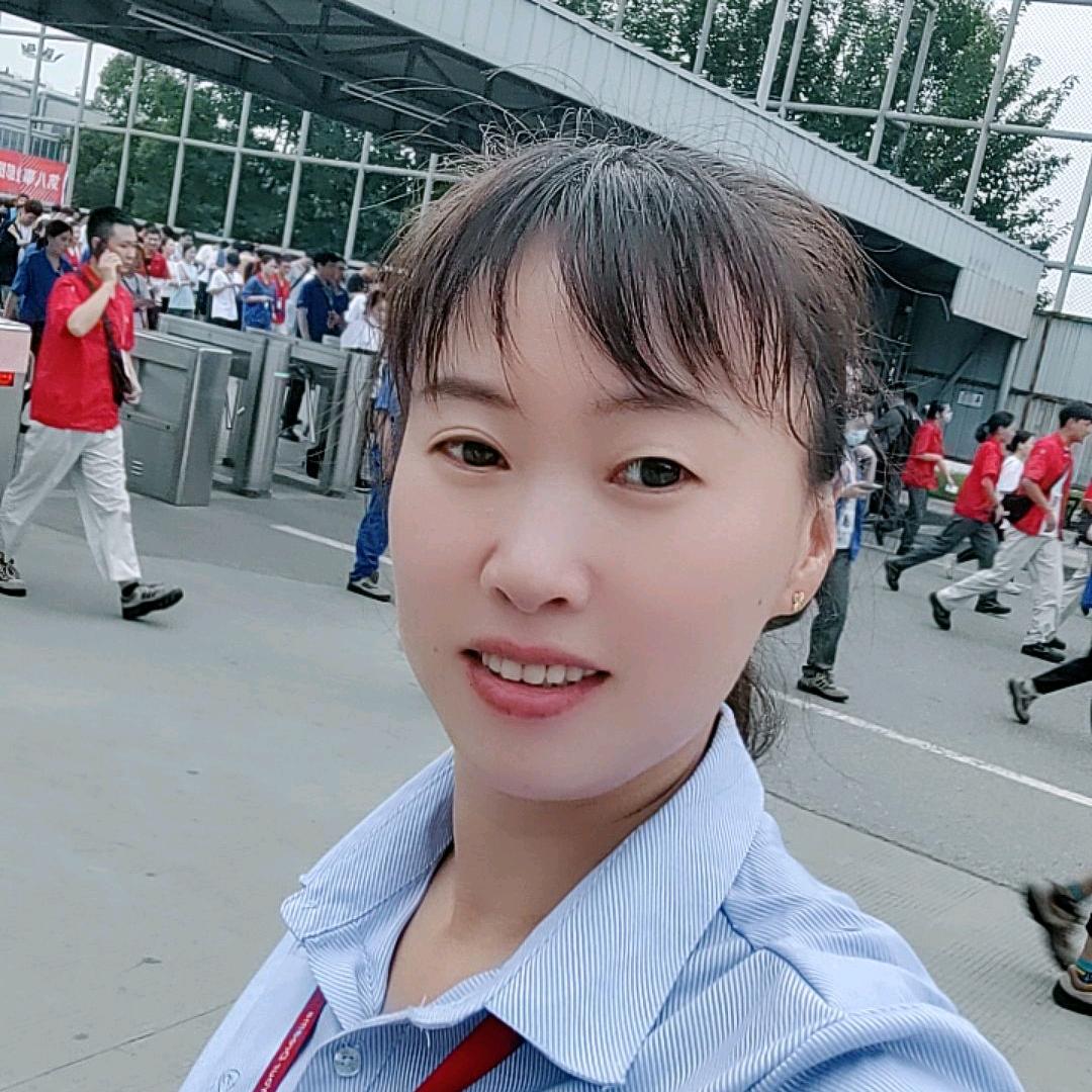 菊姐在迪迪