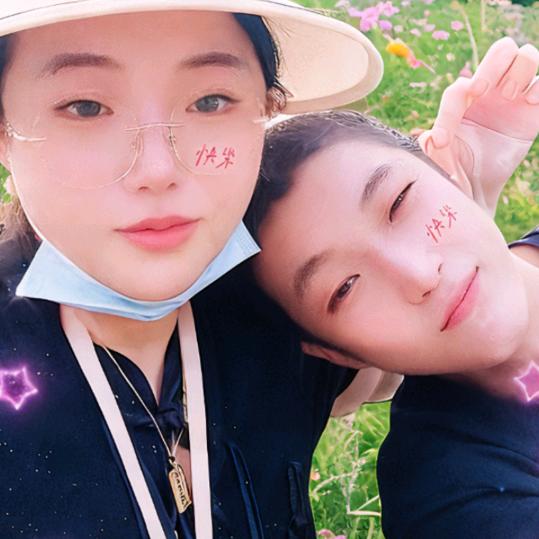 😎王我怀里跑😎