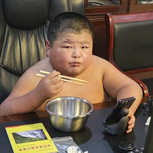 亚豪助理