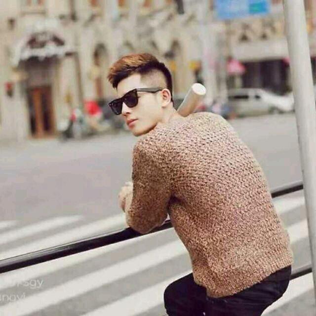 黄先生(ꐦÒ‸Ó)