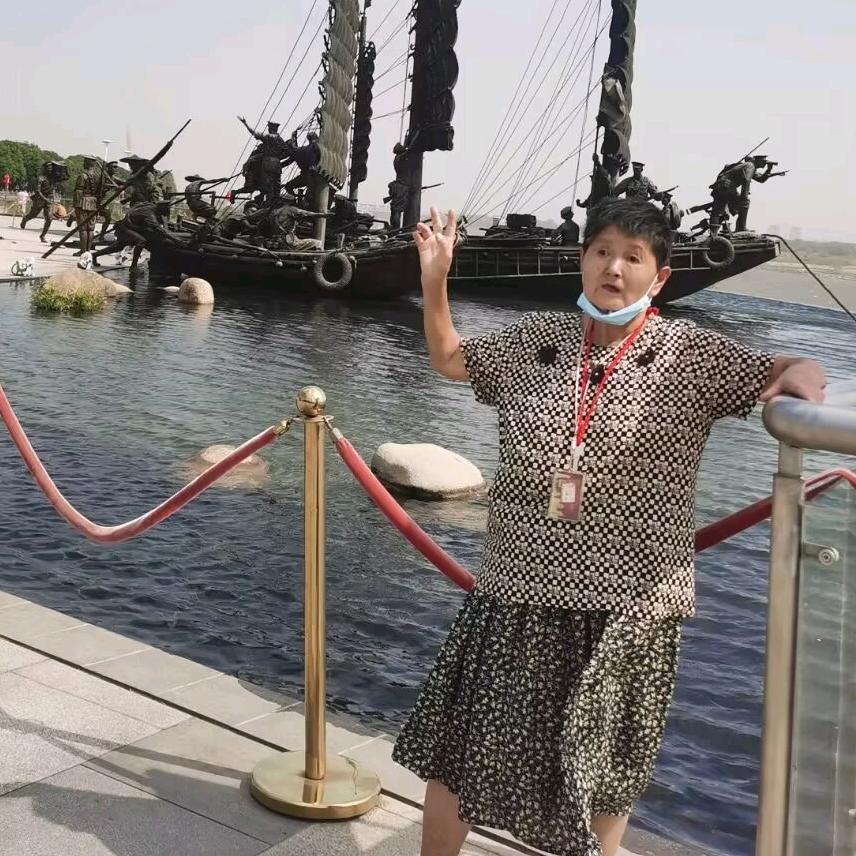 姜洪元
