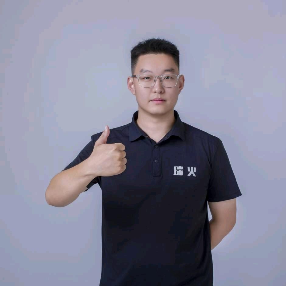 上门体育小冉老师
