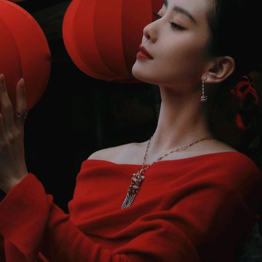 跑调女王