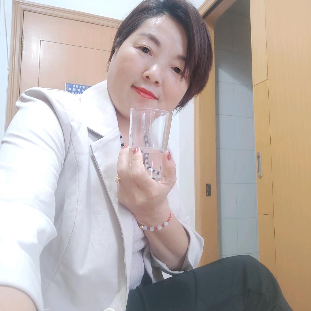 农村董姐（尊师胖火火）