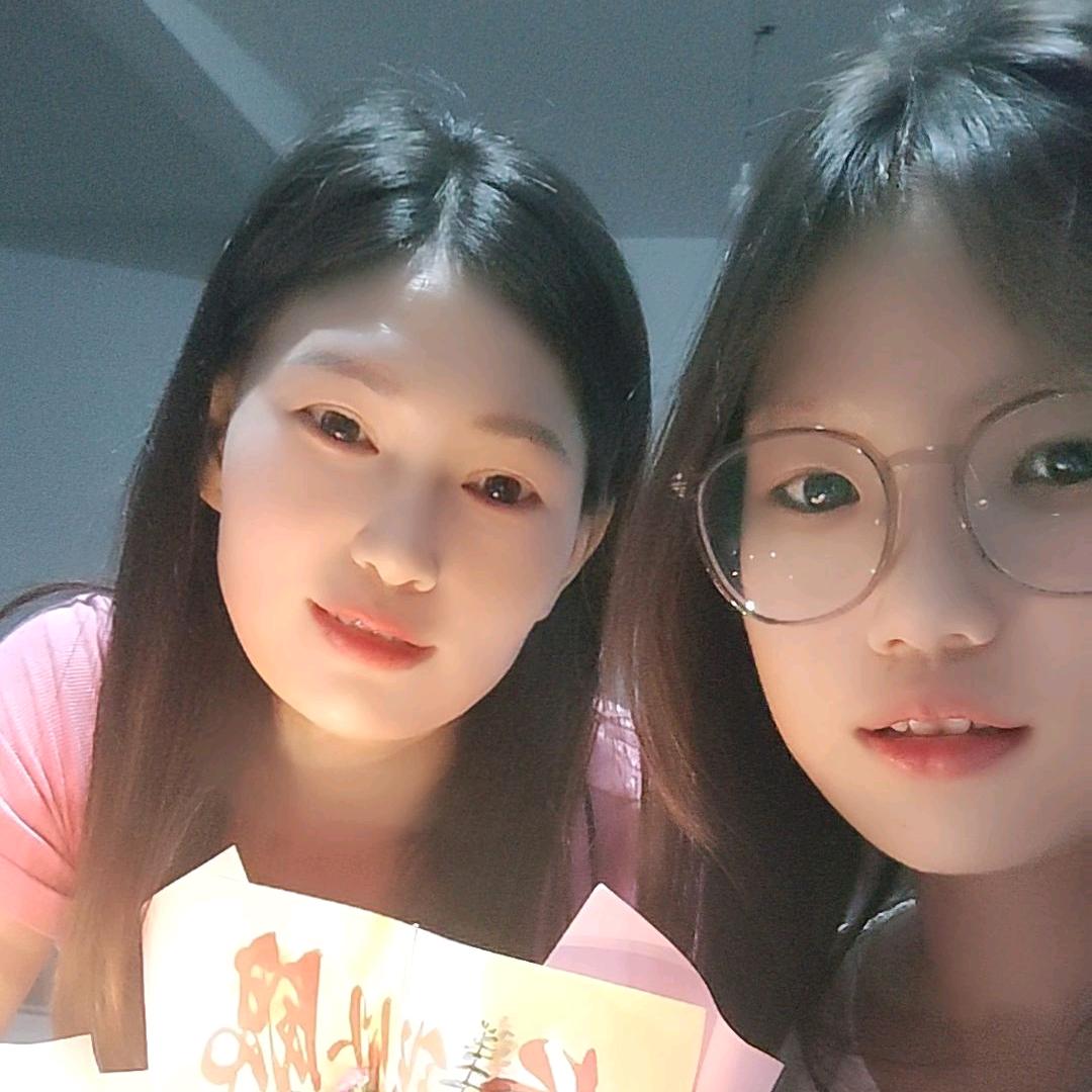 一叶知邱🍒🍒🍒