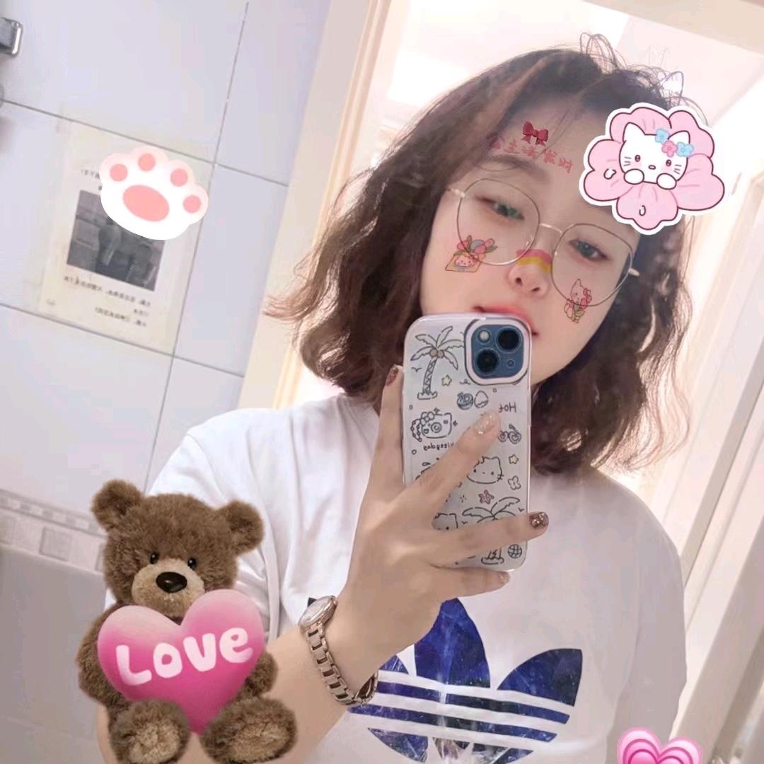 四月小baby