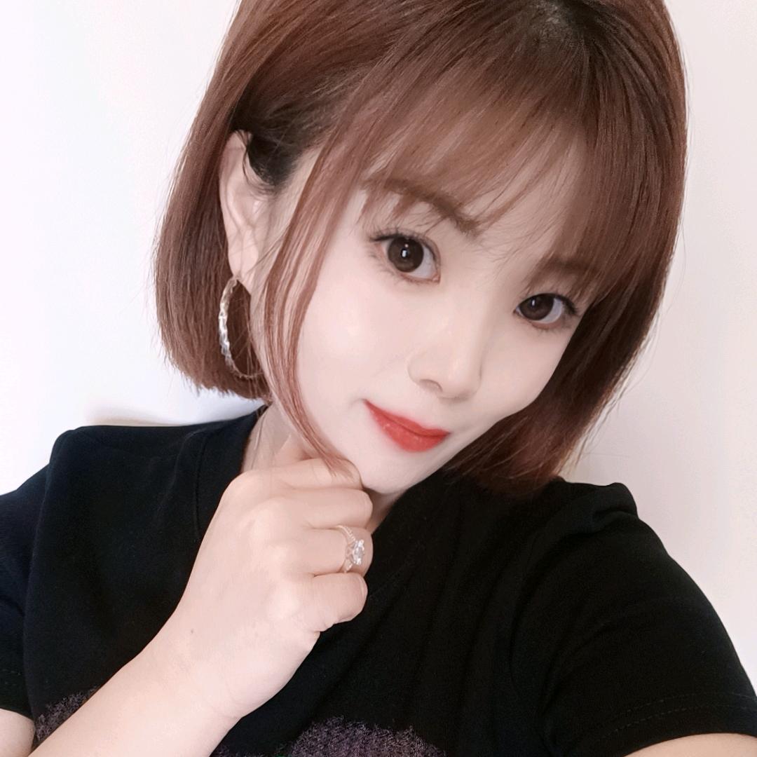 o^^o佳❤️佳🌼吖🐾