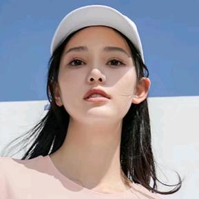 达达带货小姐姐