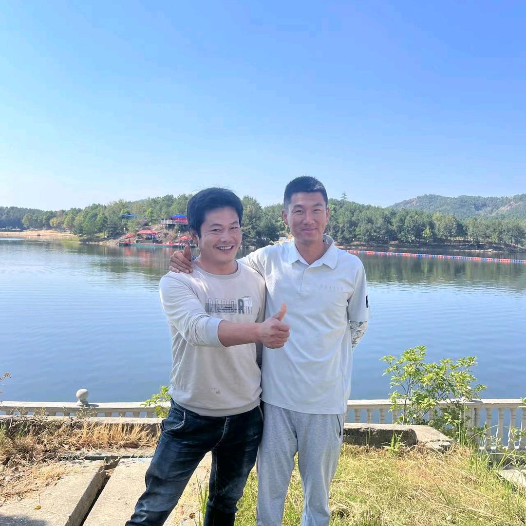 李勇