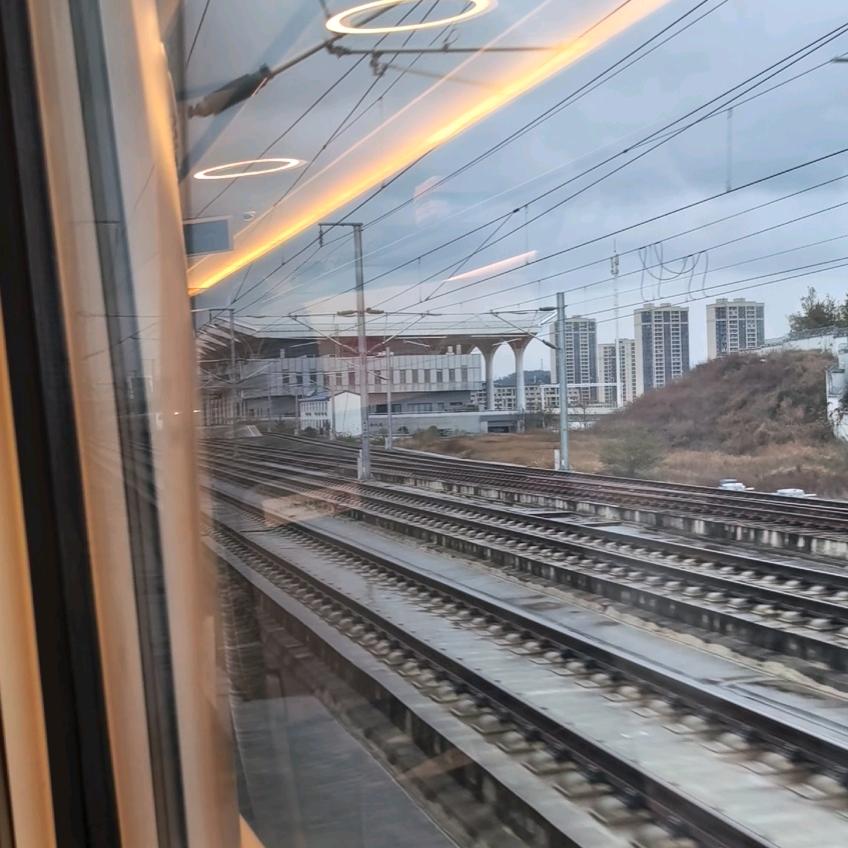 爬着爬着就到了～