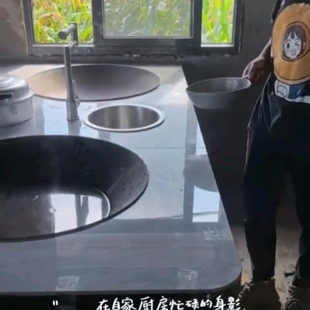 无烟柴火灶小唐