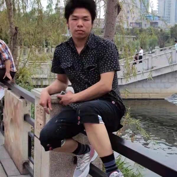 华晨