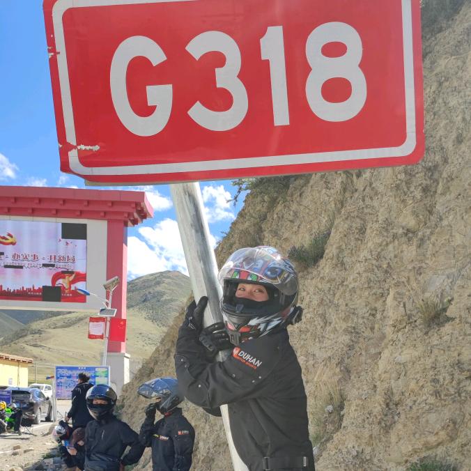 安装水电的黄华锋