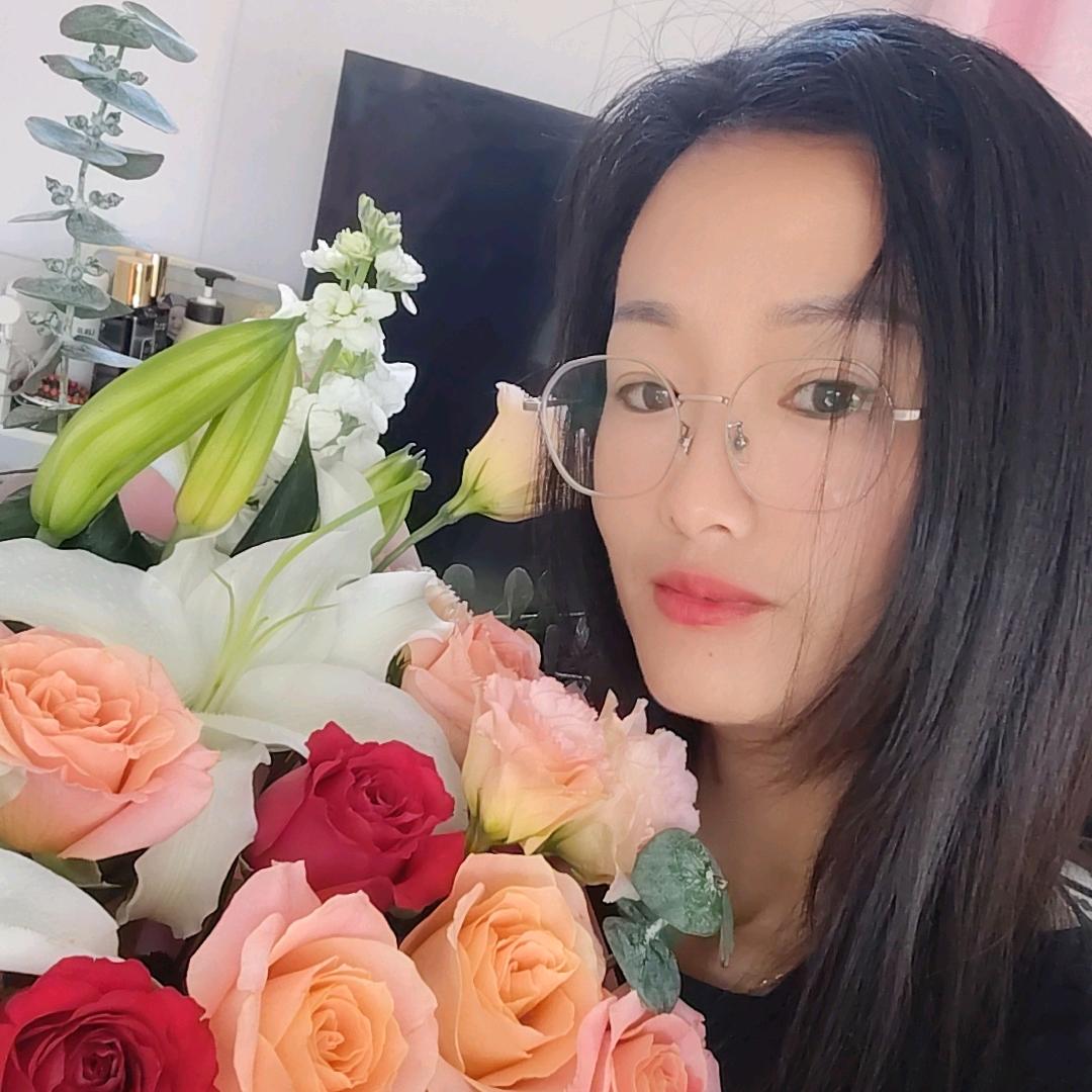 李三嫚(✪▽✪)🌷🌷