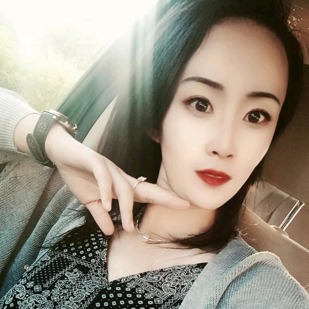 舒    婷