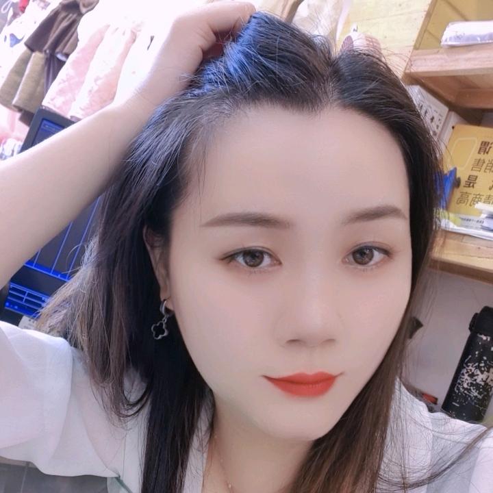 月儿🔥