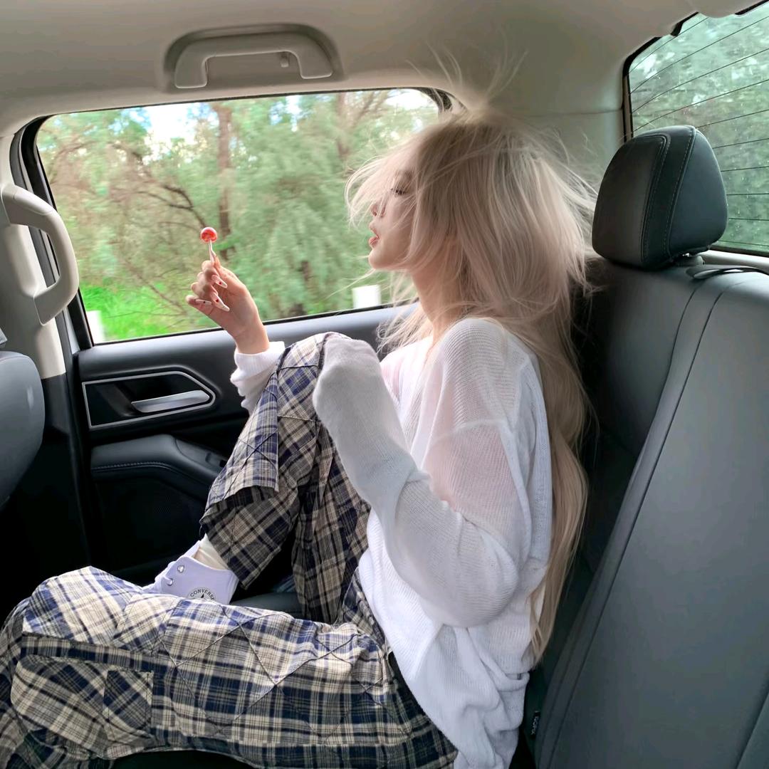 治愈英文朗读-风中的007