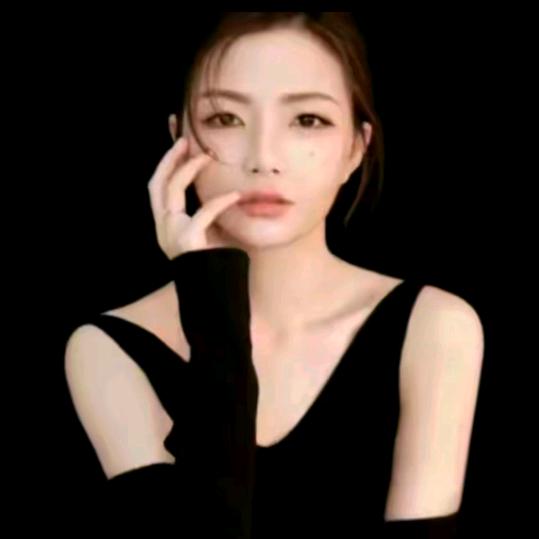 阿楠anan（精致女装）