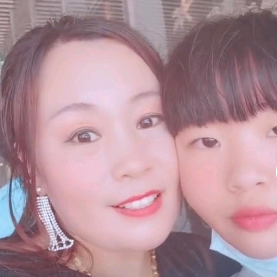 李英