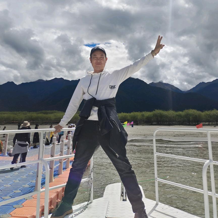 偃师纸巴鹿壁布/窗帘/晾衣架