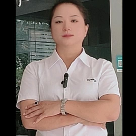 21世纪不动产彭美美