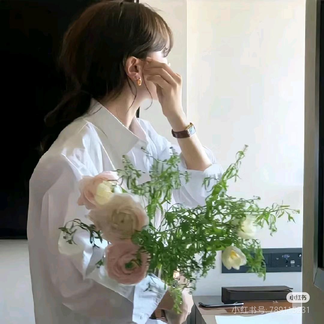 是柒柒吖～